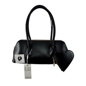 Urban Expressions Classic Vegan Black Zipper Close Heart Shaped Coin Bag